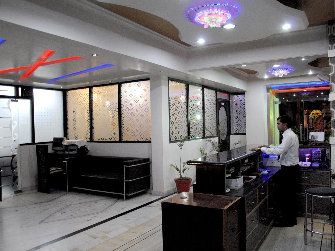 Fabexpress Alpine Agra (Uttar Pradesh) Exterior foto